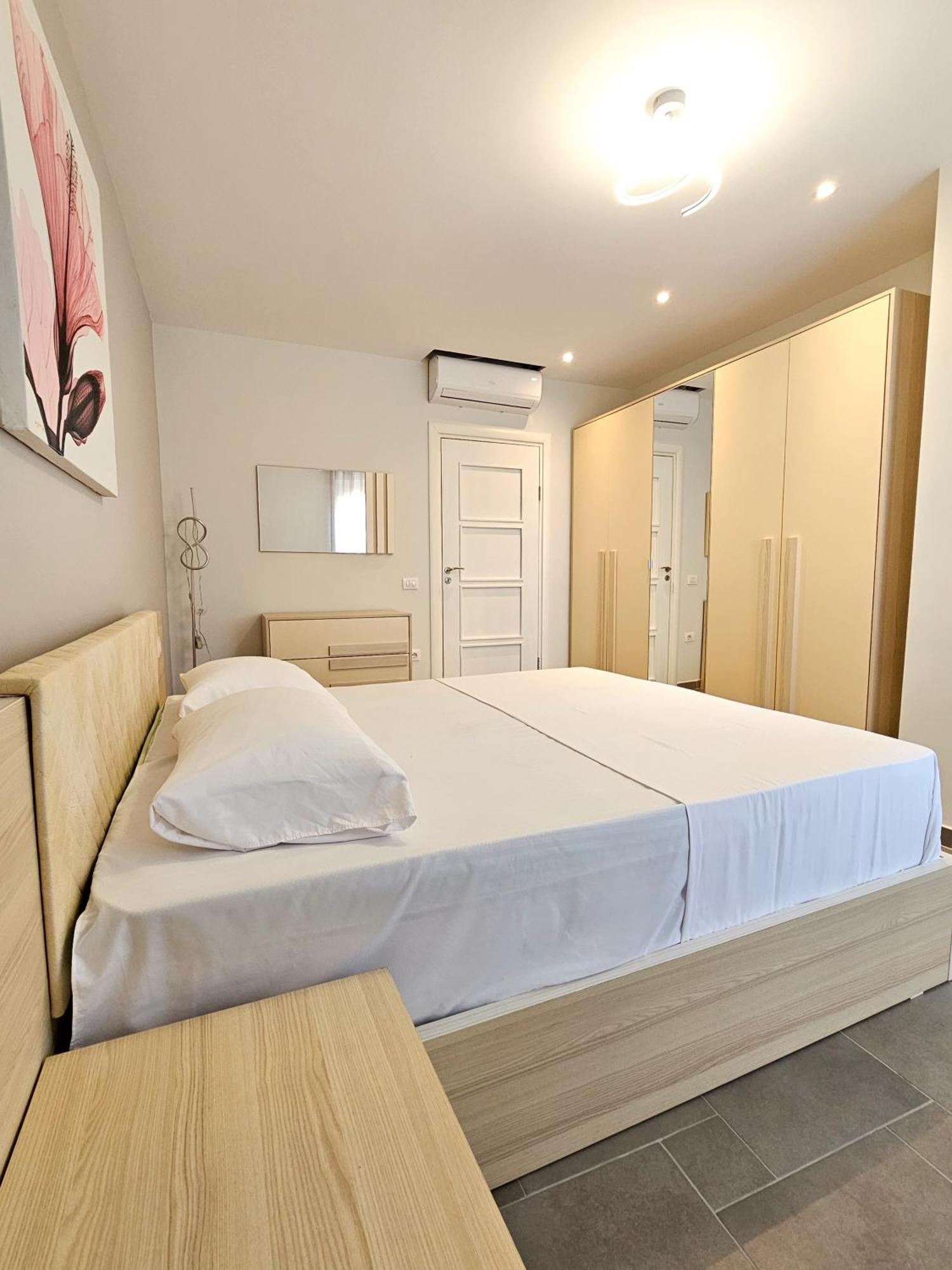 Sea View Apartments Durrës Zewnętrze zdjęcie